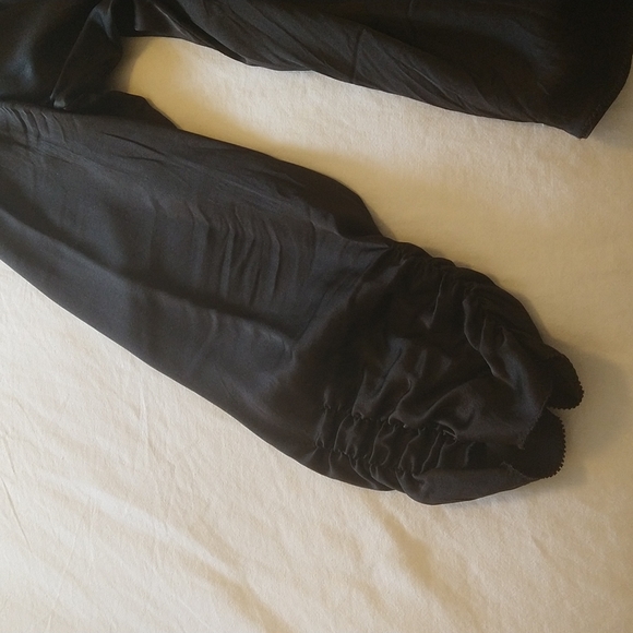 Elie Tahari Brown Ruffled/Pleated Collar Silk Blouse - Picture 8 of 11